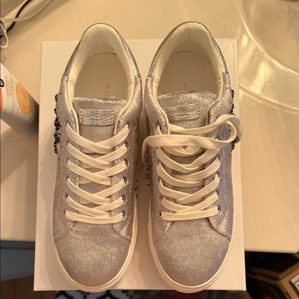 Kurt Geiger Women's Metallic Silver Sneakers - Picture 3 of 10